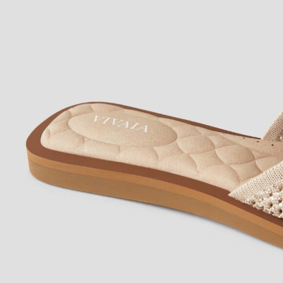 Women's Cream Slide Sandals - Picture 8 of 11